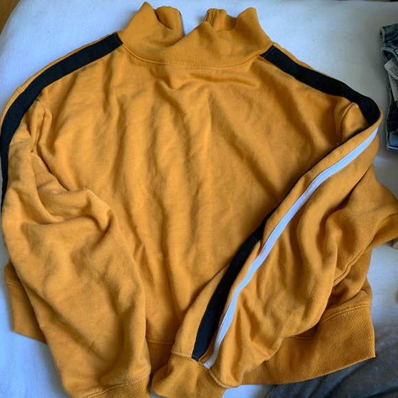 crewneck with zipper - Picture 3 of 3